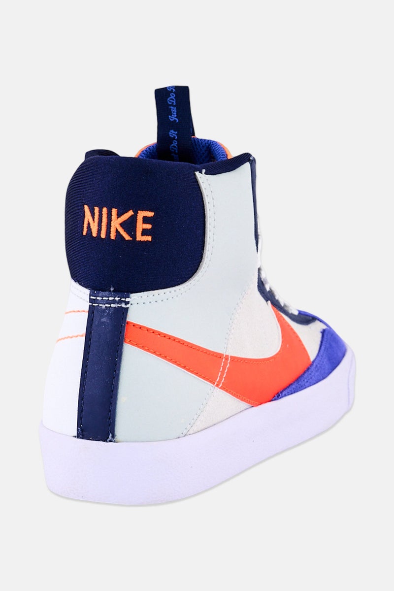 Nike Kids Boy Blazer Mid 77 Se Lace Up Outdoor Shoes, Multicolor - Image 4